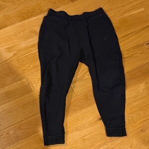 Nike Tech Men's Black Jogger Pants